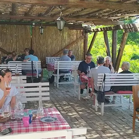 Vinarija Stojanovic *